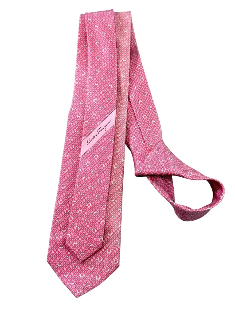 Salvatore Ferragamo 100% Silk Pink Gancini Tie Made in Italy Power Dressing